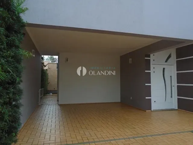 Sobrado com 300m² 3 quartos e 3 banheiros, à venda, no bairro Jardim Conservani em Artur Nogueira