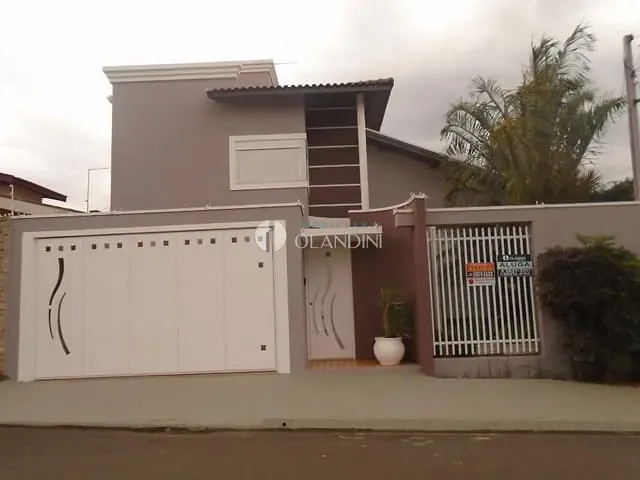 Sobrado com 300m² 3 quartos e 3 banheiros, à venda, no bairro Jardim Conservani em Artur Nogueira