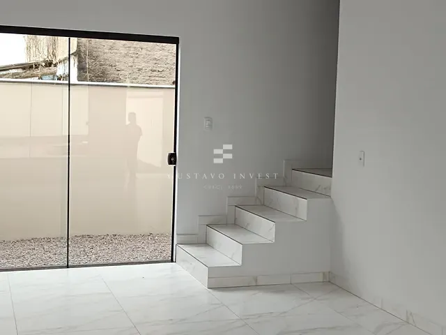 Sobrado 2 quartos e 1 banheiro, à venda, no bairro Bateas em Brusque