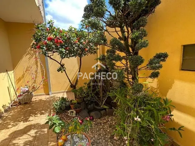 Sobrado com 300m² 3 quartos e 3 banheiros, à venda, no bairro Jardim Residencial Mariana em Santa Bárbara D'Oeste