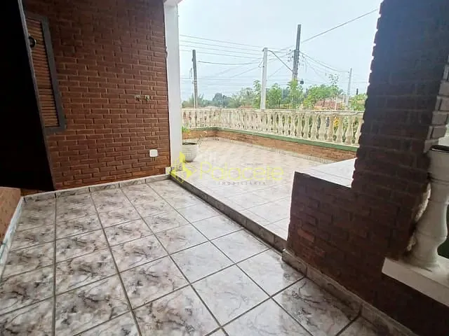 Sobrado 3 quartos e 3 banheiros, à venda, no bairro Vila São Benedito em Pindamonhangaba