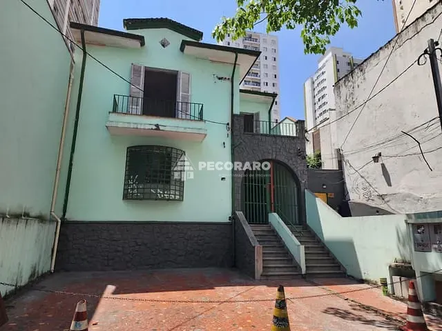 Sobrado com 252m², para alugar, no bairro Cerqueira César em São Paulo