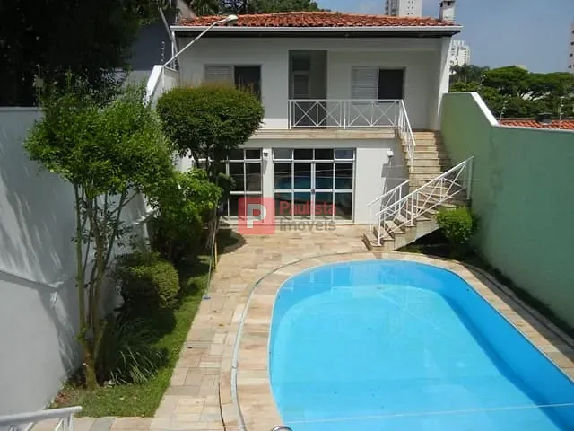 Sobrado com 450m² 3 quartos e 5 banheiros, à venda, no bairro Brooklin em São Paulo