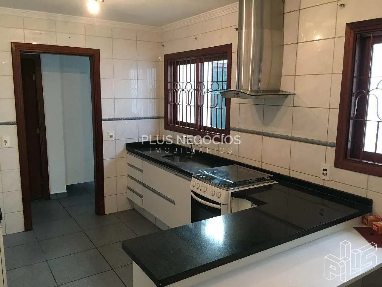 Sobrado, 3 quartos, 308 m² - Foto 9