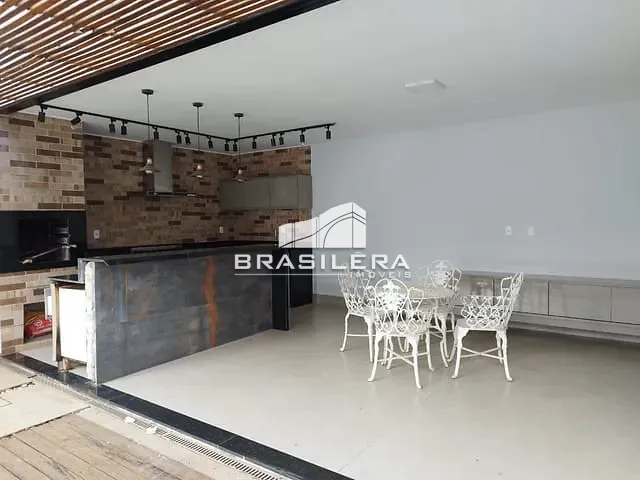Sobrado com 430m² 6 quartos e 6 banheiros, à venda, no bairro Setor Jao em Goiânia