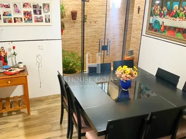 Sobrado com 180m² 5 quartos e 3 banheiros, à venda, no bairro Setor Jaó em Goiânia
