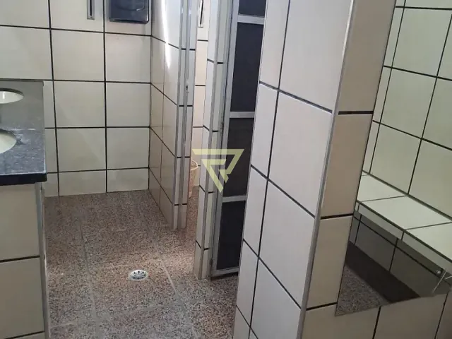 Sobrado com 299m², à venda ou para alugar, no bairro Jardim Paulistano em Ribeirão Preto