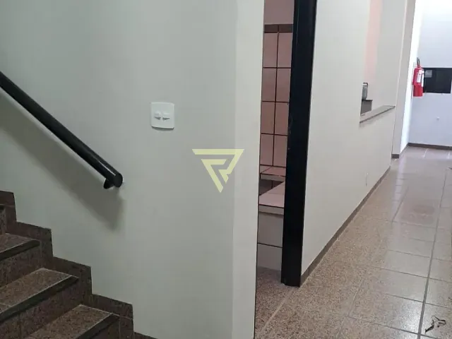 Sobrado com 299m², à venda ou para alugar, no bairro Jardim Paulistano em Ribeirão Preto