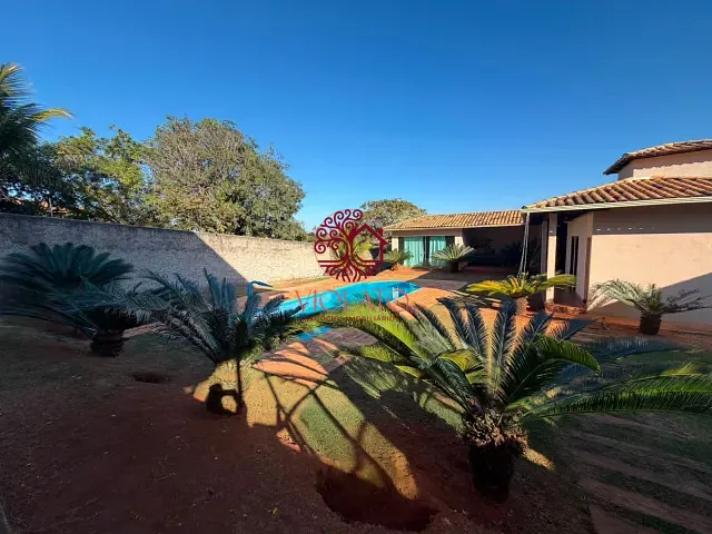 Casa com 1100m² 5 quartos e 5 banheiros, à venda ou para alugar, no bairro Lagoa Mansões em Lagoa Santa