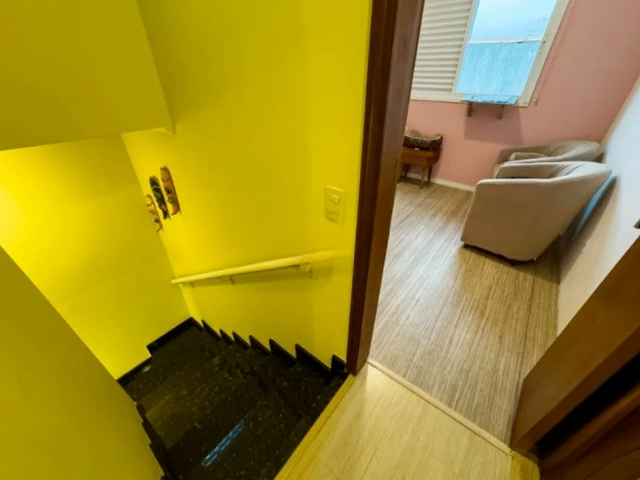 Sobrado 3 quartos e 3 banheiros, à venda, no bairro Jardim Bela Vista em Santo André