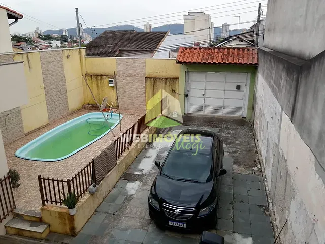 Sobrado com 250m² 4 quartos e 4 banheiros, à venda, no bairro Mogi Moderno em Mogi das Cruzes