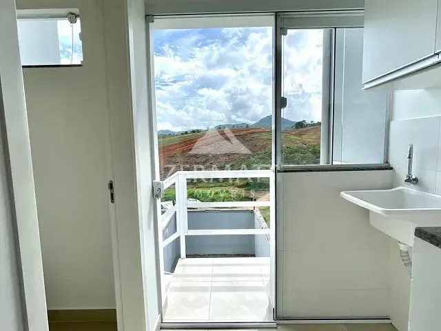 Sobrado com 120m² 2 quartos e 1 banheiro, para alugar, no bairro Fidélis em Blumenau