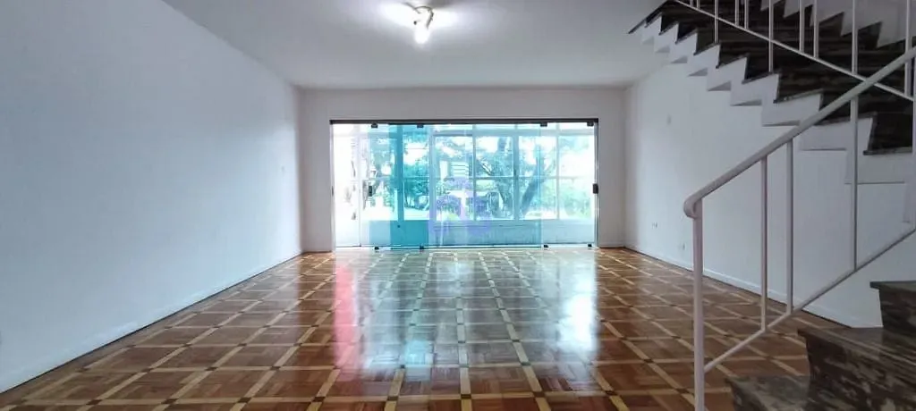 Sobrado, 4 quartos, 200 m² - Foto 2