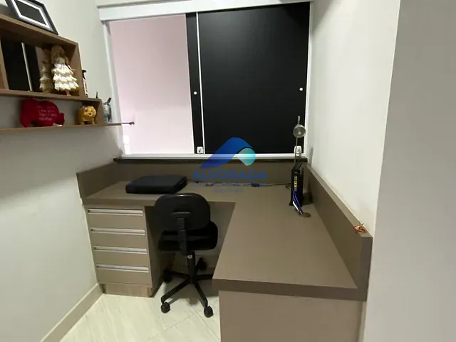 Sobrado com 125m² 3 quartos e 3 banheiros, à venda, no bairro Jardim Limoeiro em São José dos Campos
