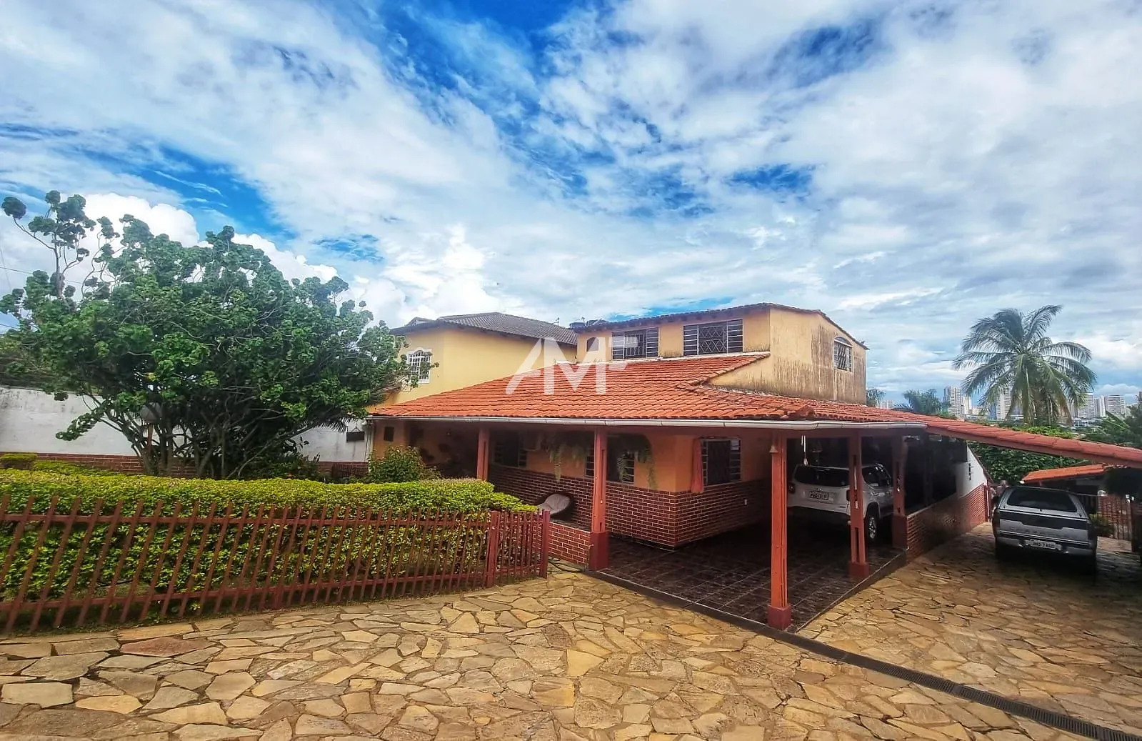 Sobrado, 4 quartos, 400 m² - Foto 1