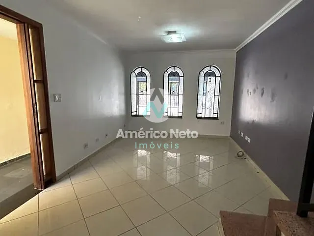 Sobrado com 115m² 3 quartos e 2 banheiros, para alugar, no bairro Jardim São Caetano em São Caetano do Sul