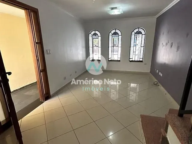 Sobrado com 115m² 3 quartos e 2 banheiros, para alugar, no bairro Jardim São Caetano em São Caetano do Sul