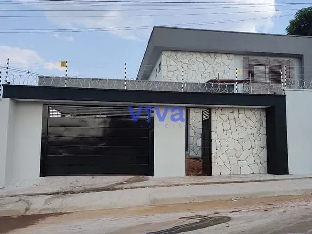 Sobrado com 552m² 4 quartos e 6 banheiros, à venda, no bairro Jardim Caravelas 1ª Etapa em Goiânia