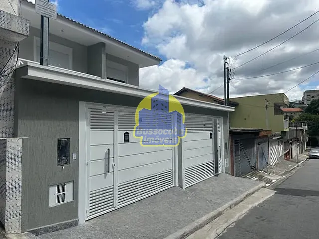 Sobrado com 125m² 4 quartos e 5 banheiros, à venda, no bairro Umuarama em Osasco