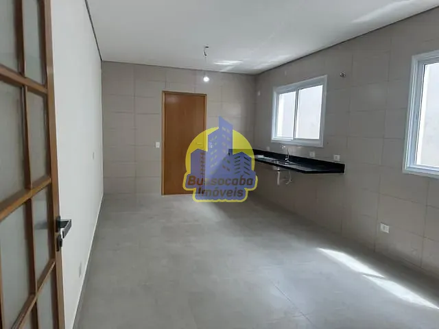 Sobrado com 125m² 4 quartos e 5 banheiros, à venda, no bairro Umuarama em Osasco
