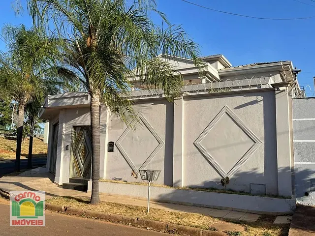 Sobrado com 468m² 4 quartos e 3 banheiros, à venda, no bairro Anápolis City em Anápolis