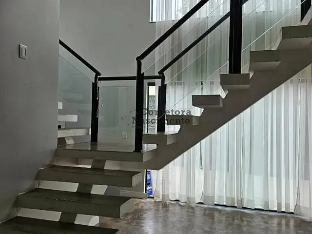 Sobrado 3 quartos e 4 banheiros, à venda ou para alugar, no bairro Jardim Terras de São João em Jacareí