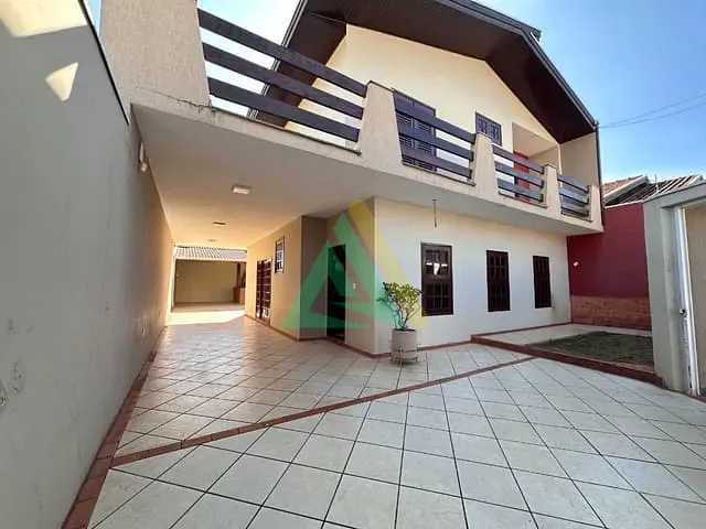 Sobrado com 300m² 3 quartos e 4 banheiros, à venda, no bairro Recanto do Itamaracá em Mogi Guaçu
