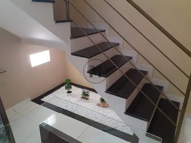 Sobrado com 150m² 3 quartos e 4 banheiros, à venda, no bairro Parque Residencial Beira Rio em Guaratinguetá