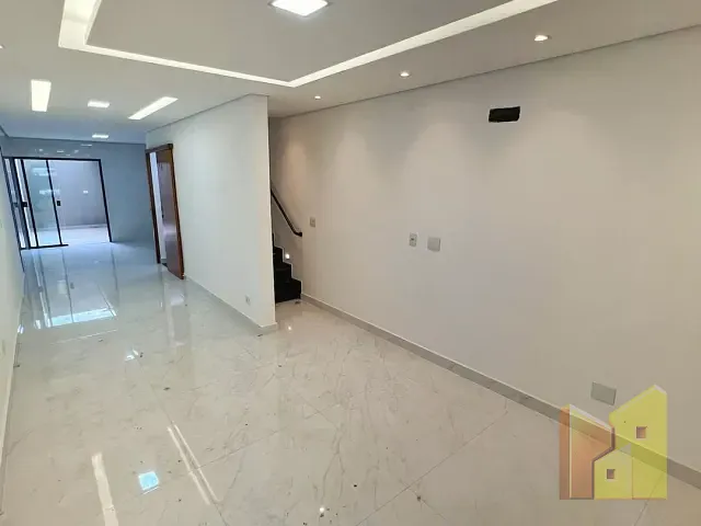 Sobrado 3 quartos e 3 banheiros, à venda, no bairro Vila Feliz em São Paulo