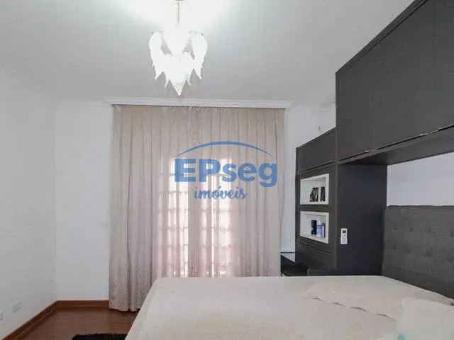 Sobrado com 250m² 5 quartos e 4 banheiros, à venda, no bairro Indústrias Leves em Londrina