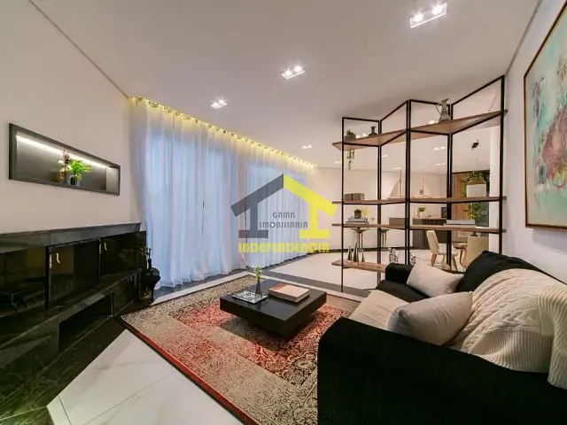 Sobrado com 598m² 4 quartos e 5 banheiros, à venda, no bairro São Paulo II em Cotia