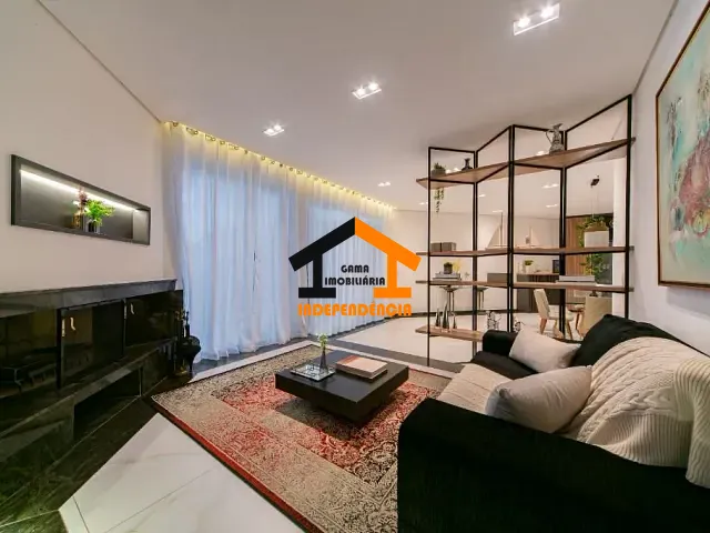 Sobrado com 598m² 4 quartos e 5 banheiros, à venda, no bairro São Paulo II em Cotia
