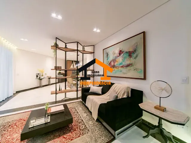 Sobrado com 598m² 4 quartos e 5 banheiros, à venda, no bairro São Paulo II em Cotia