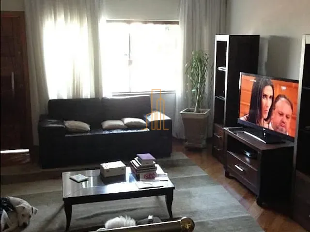 Sobrado com 200m², à venda, no bairro Olímpico em São Caetano do Sul