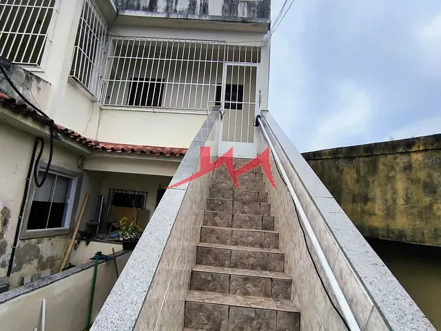 Sobrado com 53m² 2 quartos e 1 banheiro, à venda, no bairro Amendoeira em São Gonçalo