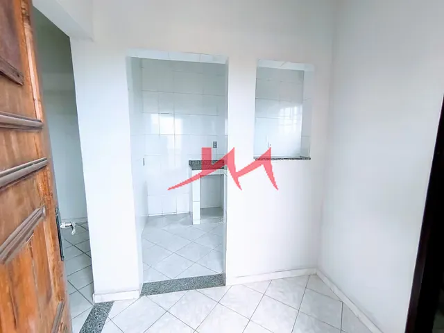 Sobrado com 53m² 2 quartos e 1 banheiro, à venda, no bairro Amendoeira em São Gonçalo