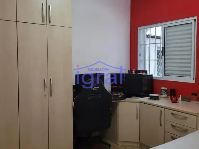 Sobrado 3 quartos e 2 banheiros, à venda, no bairro Vila Guarani (Z Sul) em São Paulo