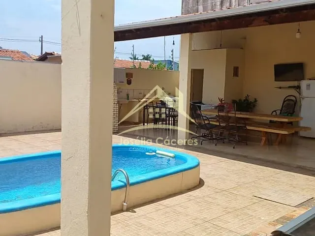 Sobrado 3 quartos e 5 banheiros, à venda, no bairro Morada do Ouro em Cuiabá