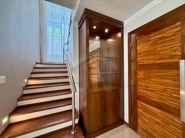 Casa com 299m² 3 quartos e 5 banheiros, à venda, no bairro Jardim Nova Aliança Sul em Ribeirão Preto