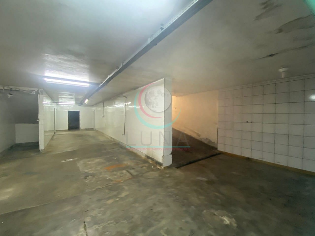 Sobrado à venda e aluguel com 1 quarto, 578m² - Foto 38