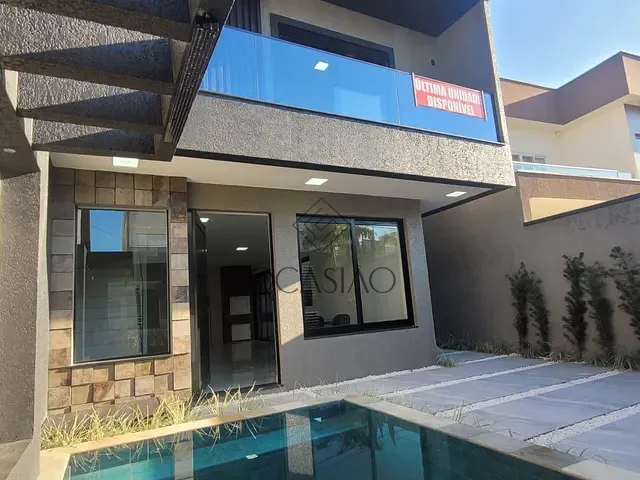 Sobrado 3 quartos e 3 banheiros, à venda, no bairro 0 em Pontal do Paraná