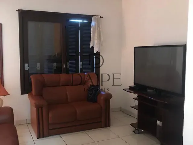 Sobrado com 300m² 4 quartos e 3 banheiros, à venda, no bairro Nova Tramandai em Tramandaí
