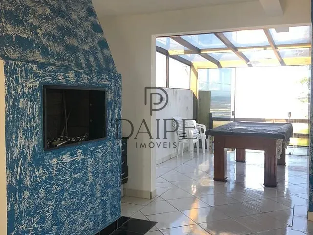 Sobrado com 300m² 4 quartos e 3 banheiros, à venda, no bairro Nova Tramandai em Tramandaí
