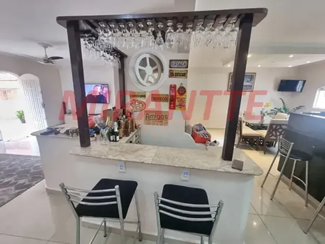 Sobrado com 284m² 4 quartos e 5 banheiros, à venda, no bairro Vila Rica em São Paulo