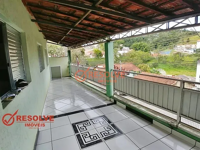 Sobrado com 552m² 2 quartos e 2 banheiros, à venda, no bairro IPIRANGA em Guararema