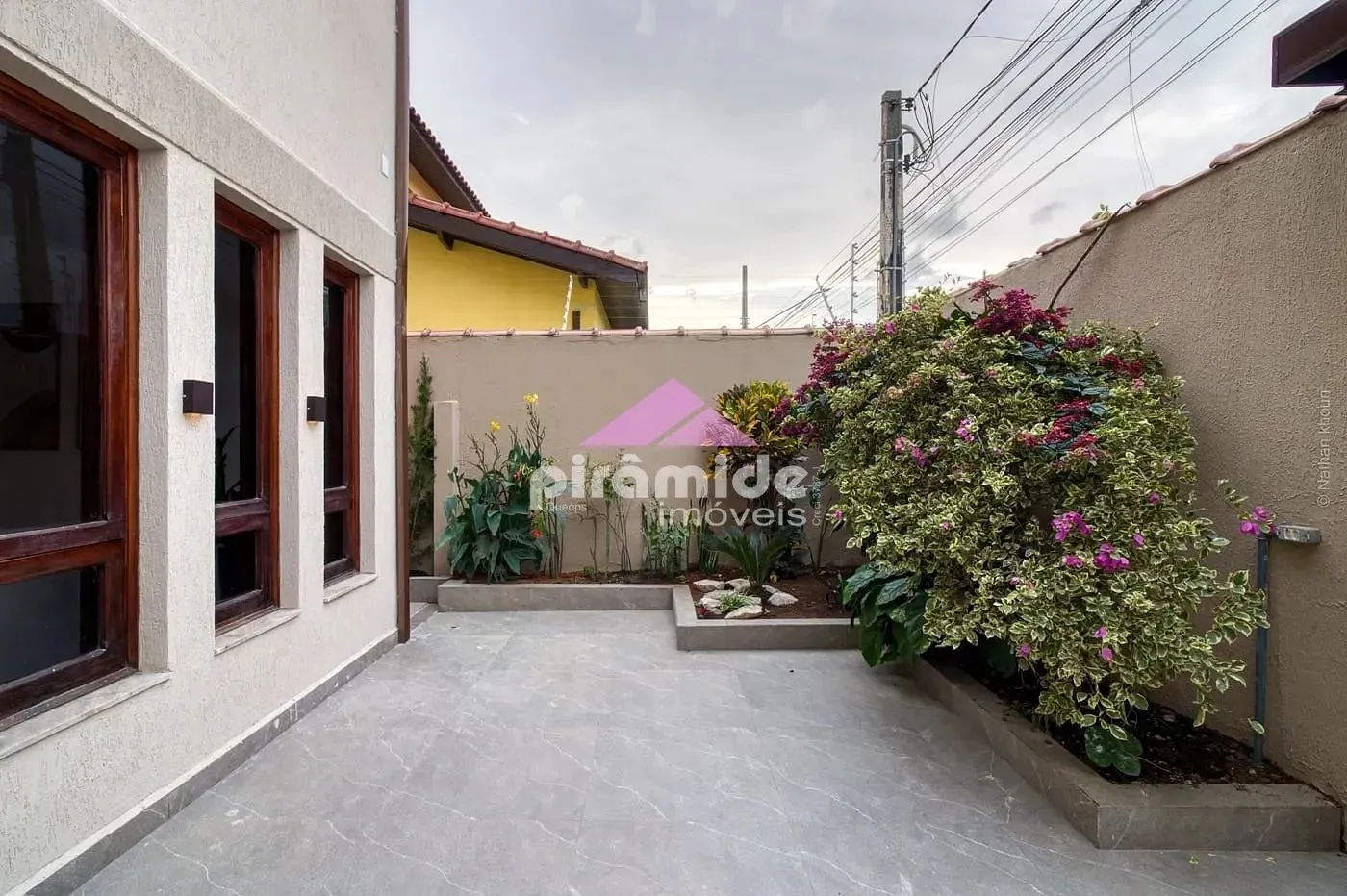 Sobrado, 7 quartos, 358 m² - Foto 3