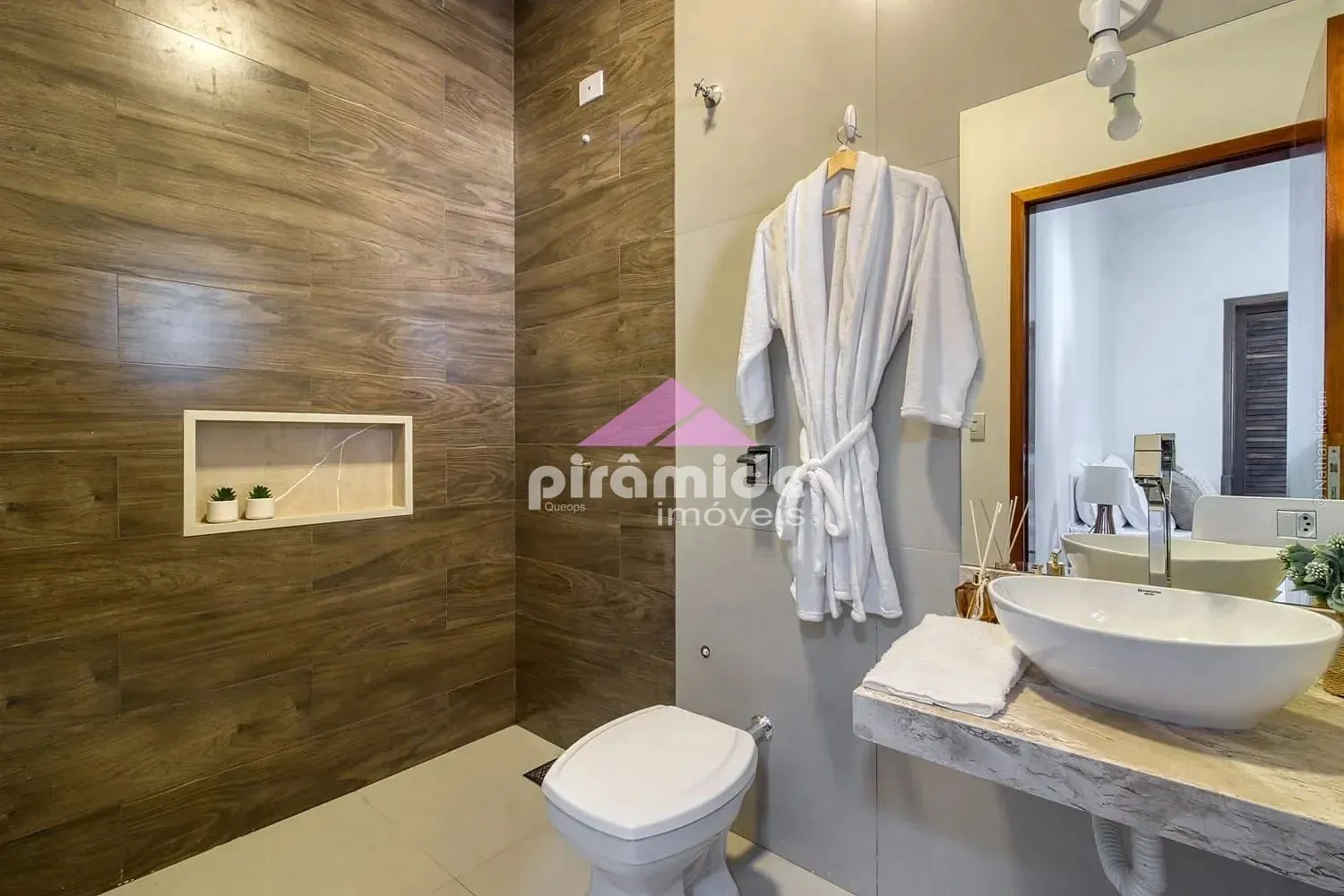 Sobrado, 7 quartos, 358 m² - Foto 47
