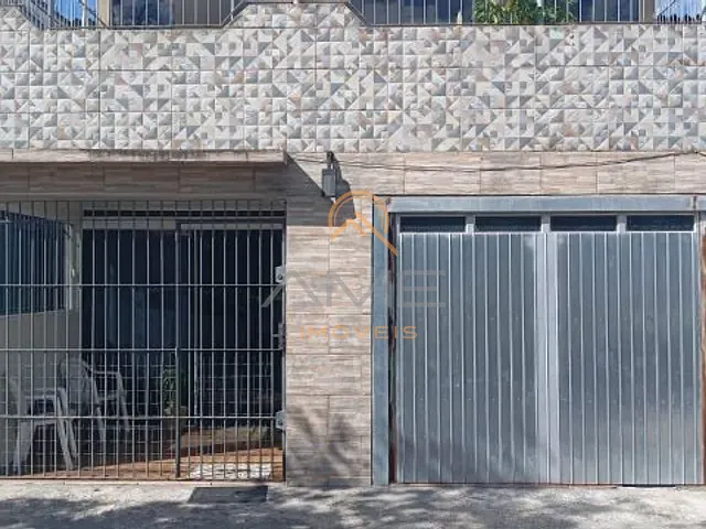 Sobrado 3 quartos e 2 banheiros, à venda, no bairro Fragata em Pelotas