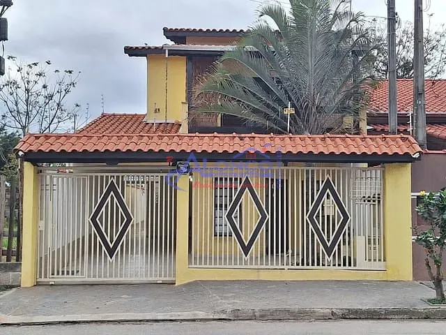 Sobrado com 188m² 3 quartos e 2 banheiros, à venda, no bairro Jardim das Indústrias em Jacareí