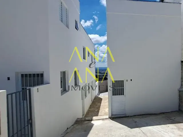 Sobrado com 40m² 1 quarto e 1 banheiro, à venda, no bairro Jardim São Miguel em Bragança Paulista
